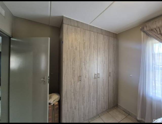 2 BEDROOM APARTMENT FOR SALE IN MONTANA TUINE